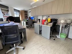 Nam Peng Building (D7), Office #526064161